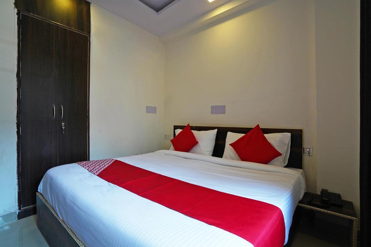 Hotel O Kanak Palace New Delhi Extérieur photo