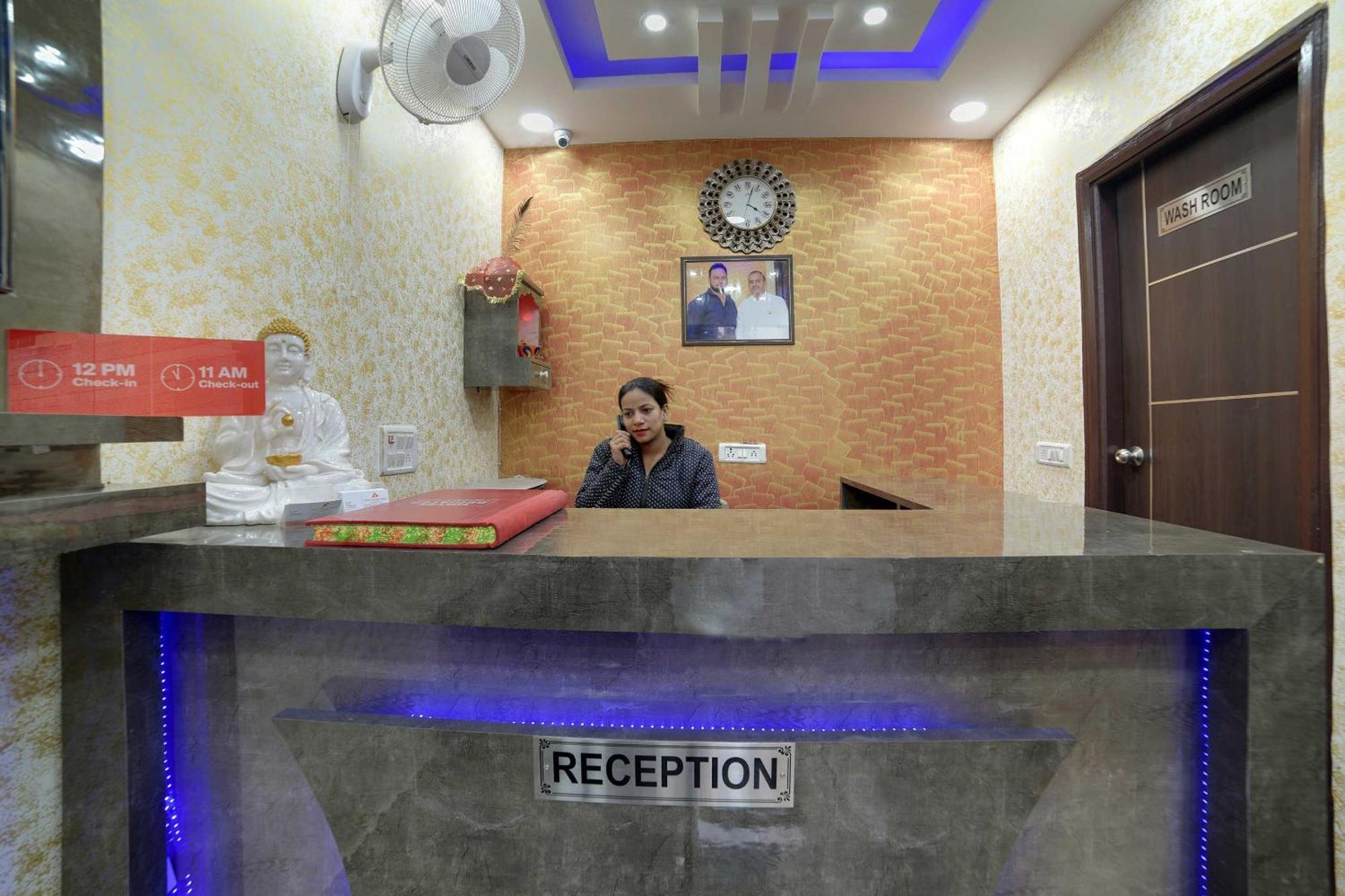 Hotel O Kanak Palace New Delhi Extérieur photo