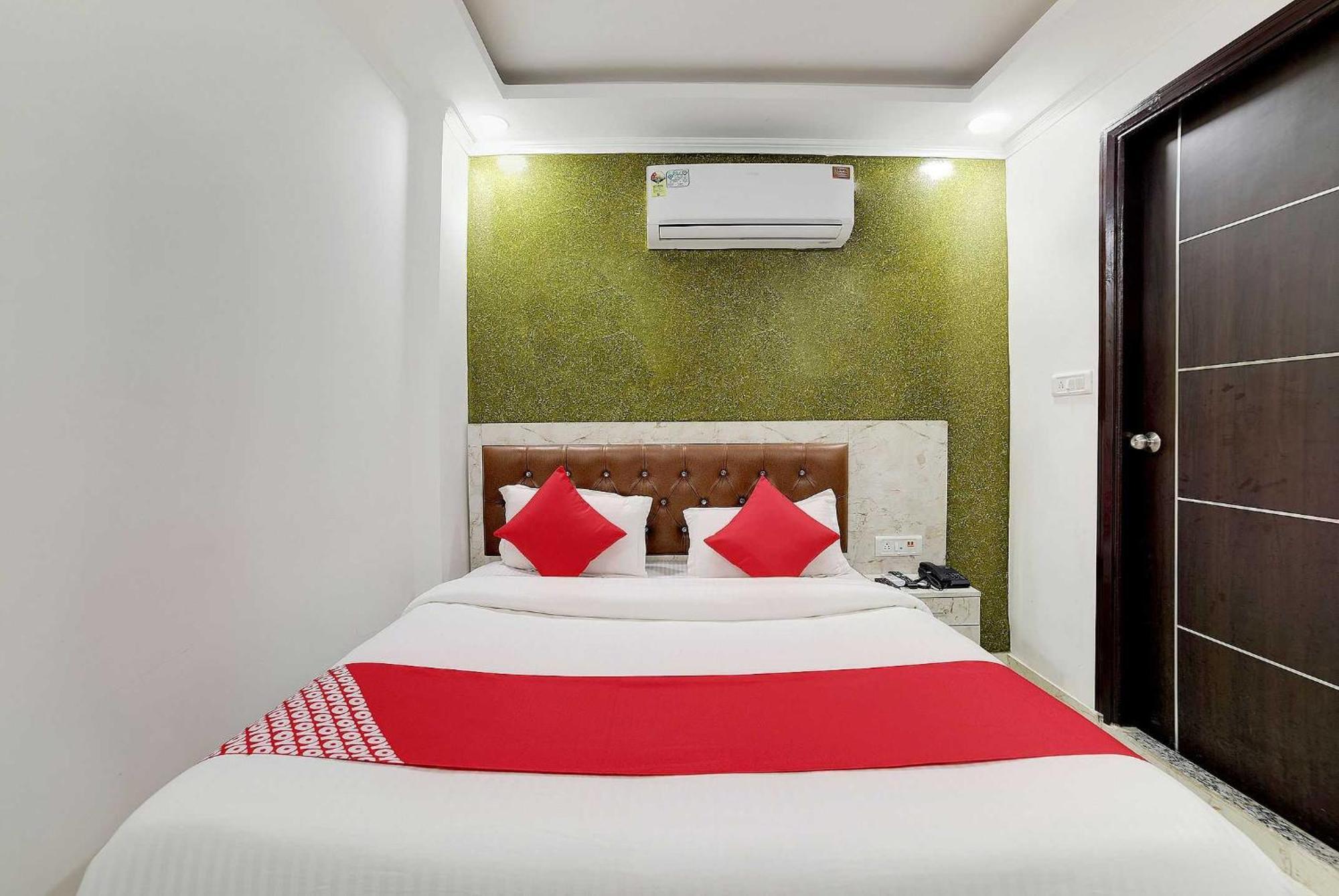 Hotel O Kanak Palace New Delhi Extérieur photo